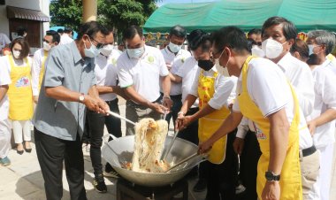 พิจิตร มูลนิธิเจ้าพ่อแก้วบางมูลนากเริ่มเทศกาลกินเจ
