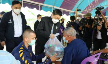 "วิษณุ"ลุยช่วยซับน้ำตาเหยื่อน้ำท่วมเมืองอุทัยธานี