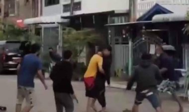 หมอปลา พาทีมทนายยื่นประกัน “บาส” 5 แสนสู้คดีแทงดับ 2 ศพ