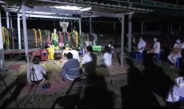 เซียนหวยเชิญร่างทรงบวงสรวง ขอโชคลาภกับต้นตะเคียนทองพันปี