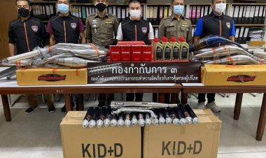 ตร. ลุยจับร้านรับแต่งท่อไอเสียเพิ่มความแรง จยย.ร้านดังย่านเมืองนนท์ ตรวจยึดของกลางเพียบ