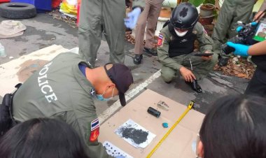 EOD รุดกู้ระเบิดแสวงเครื่อง ซอยกรุงเทพกรีฑา จงใจซุกในรถของอาสาพยาบาลกลุ่มทะลุแก๊ส