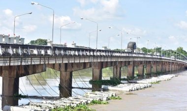 ชป.ลุยแก้น้ำท่วมติดตั้งเครื่องผลักดันน้ำเพิ่มอีก 100 เครื่อง เร่งระบายน้ำในลำน้ำมูลลงโขง