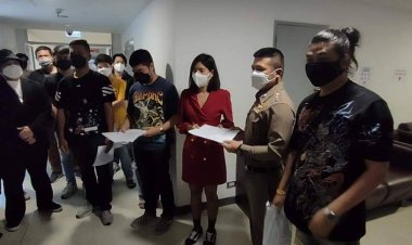 โอ๊ต ปราโมทย์พาผู้เสียหายกว่า 10 คน เเจ้งปอท. หลังถูกชายอ้างเป็นตำรวจหลอกขายไอโฟน-ไอเเพด