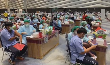 โคราชเร่งฉีดวัคซีนสร้างภูมิคุ้มกันหมู่-ยอดป่วยโควิดสะสมทะลุเกือบ 3 หมื่นราย(มีคลิป)