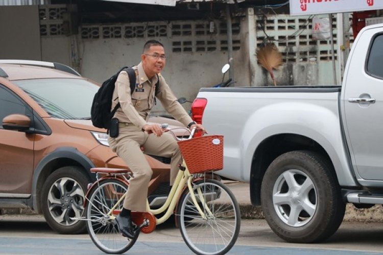 ชัยวัฒน์ อดีตผู้ว่าฯปทุม แจงยิบ ทรัพย์สิน-หนี้สิน ขณะดำรงตำแหน่งรองปลัด มท. -มีทรัพย์สินรวมมูลค่า 147,204,877 บาท หนี้สินทั้งสิ้น 4,495,097 บาท