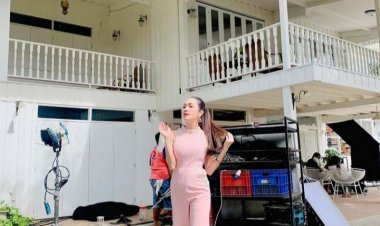 อ๋อม สกาวใจฟาดแรง  เอือม-พ่นไม่คิด   ชีวิตจริงๆกับชีวิตชนชั้นปกครองทำไมต่างกันขนาดนี้