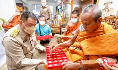 สุดเข้มขลัง!หลวงพ่อพัฒน์ นั่งปรกอธิษฐานจิต พิธีพุทธาภิเษก เหรียญหลวงพ่อพัฒน์ (มีคลิป)