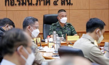 แม่ทัพภาคที่ 4 ถกกำหนดมาตรการสร้างพื้นที่ปลอดโควิดปัตตานี