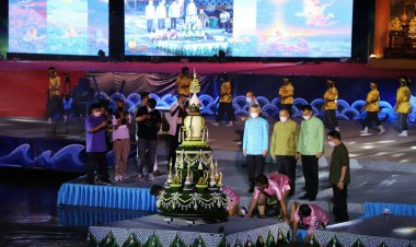 มหัศจรรย์ 2 ริมฝั่งแม่น้ำปิง  ประเพณีลอยกระทงสายไหลประทีป 1,000 ดวงเมืองตาก