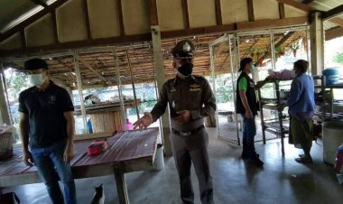 ตำรวจ สภ.กันทรลักษ์ ลงพื้นที่หาหลักฐานคนร้ายอุ้มยายวัย 83 ปีไปข่มขืน