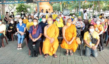 สมุทรปราการ วัดจากแดง จิตอาสารักษ์แม่น้ำ เก็บขยะหลังวันลอยกระทง สายน้ำแห่งคุ้งบางกระเจ้า