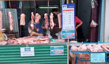 พาณิชย์ยะลาดจัดโครงการ หมูพาณิชย์ ลดราคา ช่วยประชาชนช่วงโควิด