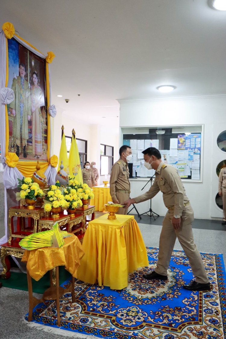 พระราชทานหนังสือ “เรื่องเล่าชาวคชานุรักษ์”ให้กับหน่วยงานที่ได้รับผลกระทบจากช้างป่า