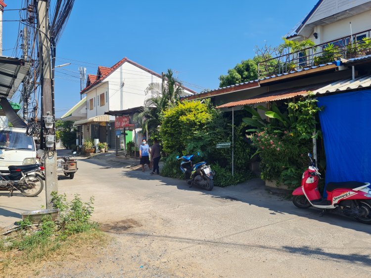 ตำรวจโคราชรวบหนุ่มโรคจิตฉายา “กระหัง”หลอนยาบุกอนาจารหญิงสาว(มีคลิป)