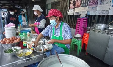 โคราชลมหนาวเย็นยอดขาวข้าวจี่  ปาท่องโก๋ อาหารร้อน รายได้ดี
