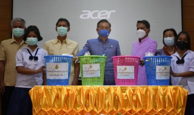 สพป.ชัยภูมิ เขต 3 มอบตะกร้ายังชีพช่วยเหลือนักเรียนผู้ประสบอุทกภัย กองทุนเพื่อการศึกษา