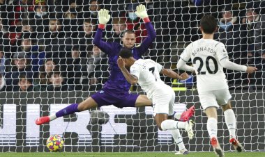 ยึดจ่าฝูงพรีเมียร์ลีก!"แมนฯซิตี้"บุกอัด"วัตฟอร์ด" 3-1