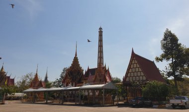 เตรียมเผา2แม่ลูกผูกเอวโดดแม่น้ำปราจีนบุรีดับ (มีคลิป)