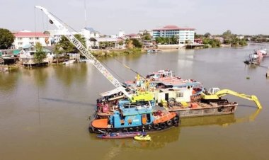 กู้เรือล่มจมแม่น้ำเจ้าพระยาอยุธยาได้แล้ว