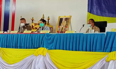 นอภ.อุทุมพรพิสัยสั่งกำชับผู้นำท้องถิ่นปูพรมดูแลความปลอดภัยปีใหม่ไร้โควิด