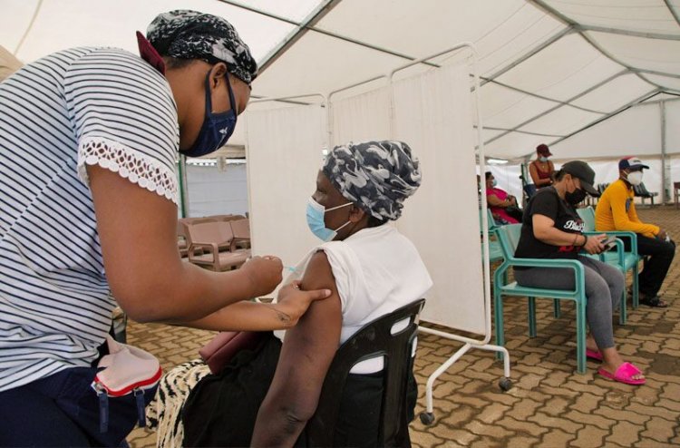 ผู้ป่วยแอฟริกาใต้แอดมิตรพ.พุ่ง330%หลัง"โอไมครอน"ลามหนัก