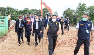 "พลเรือเอกพิเชฐ"ล่องใต้ลุยแก้ปัญหาน้ำท่วมยั่งยืน