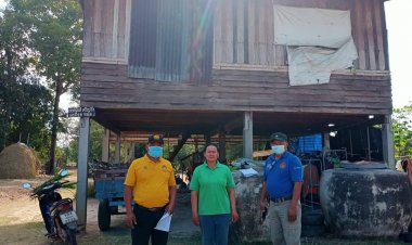 "ไพโรจน์"กำนันนักพัฒานำคณะลงพื้นที่สำรวจเพื่อซ่อมแซมบ้านผู้ยากไร้
