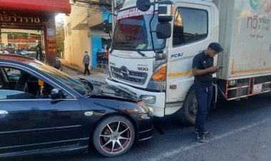 หนุ่มใหญ่วัย40ขับเก่งไปตลาดวูบพุ่งชน 6 ล้อดับ