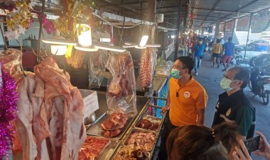 พาณิชย์โคราชแก้ปัญหาหมูแพงเปิดขายถูก 6 จุด (มีคลิป)