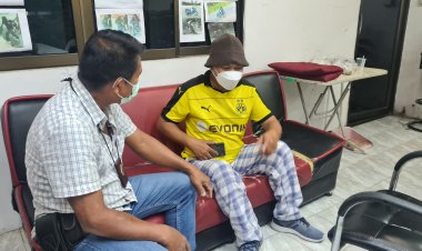 ตร.ส่ง"บังนพ"ผู้ต้องหาฆ่าแม่ค้าขายปลาดับ2เจ็บ3ดำเนินคดีภูเก็ต (มีคลิป)