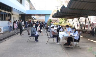 ขอนแก่นเปิด  10 สายด่วนรับมือผู้ป่วย"โอมิคอน"พุ่งไม่หยุด(มีคลิป)