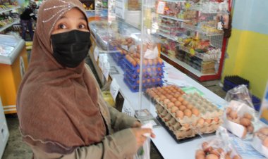 ยื้อไม่ไหว!ไข่ไก่เบตงขึ้นแผง 5 บาทหลังผู้เลี้ยงแบกต้นทุนพุ่งมานาน