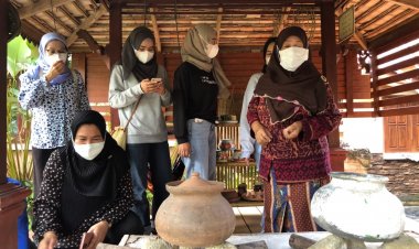 ยะลายกระดับเที่ยวเชิงสร้างสรรค์ทานอาหารภูมิปัญญาพื้นถิ่นโกตาบา