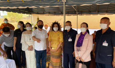 คณะจิตศรัทธาหลั่งไหล ร่วมทำบุญทอดผ้าป่าสามัคคี สร้างศาลาธรรมสังเวช สุสานวัดบ้านหนองบัว ได้เงินร่วมล้าน