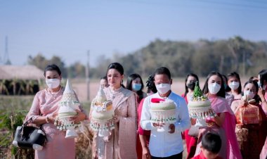 เจ้าสาวยุค 2022 แห่ขบวนขันหมากสู่ขอเจ้าบ่าวแต่งงาน (มีคลิป)