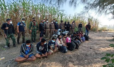 ผกก.สภ.แม่สอดสนธิกำลังสกัดจับกุมแรงงานต่างด้าว 8 ราย