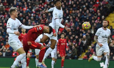 ทะยานยึดรองจ่าฝูง"ลิเวอร์พูล"ปิดรังถล่ม"เบรนท์ฟอร์ด"3-0