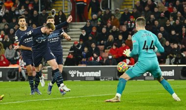 หยุดสถิติชนะรวดไว้ที่ 12 นัด!"เรือใบ"สะดุดบุกเจ๊า"นักบุญ" 1-1