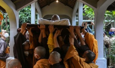 โลกสดุดี "หลวงปู่ติช นัท ฮันห์"ผู้นำทางศาสนา-บิดาแห่งการตื่นรู้