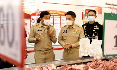 พ่อเมืองพิจิตรลุยตรวจห้องเย็นเก็บเนื้อสุกร 9 แห่งสกัดกักตุนไม่พบผิดกม.