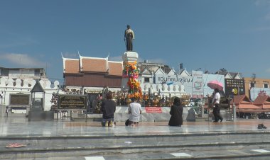 ตรุษจีนโคราชเริ่มคึกคักแห่ทำบุญกราบไหว้สักการะสิ่งศักดิ์สิทธิ์ (มีคลิป)