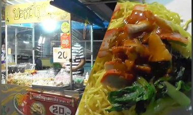 บะหมี่แห้งหมูแดงชัยภูมิสวนกระแสหมูแพง3ห่อ50บาทปริมาณเท่าเดิม (มีคลิป)