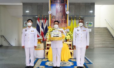 ในหลวงพระราชทานความสุขปีใหม่แด่หน่วยงานด้านหน้าสู้โควิดชายแดนใต้