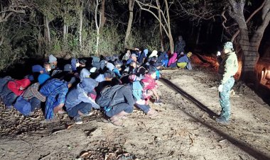 สนธิกำลัง3ฝ่ายสกัดจับแรงงานเมียนมาลอบเข้าเมืองซุกป่าพบพระ