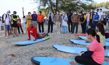 พ่อเมืองนราฯลุยบูมเที่ยวหาดนราทัศน์กระตุ้นศก.ชุมชนคึกคัก