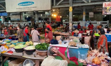 วันจ่ายตรุษจีนปัตตานีคึกคักแต่กำลังซื้อน้อยลง