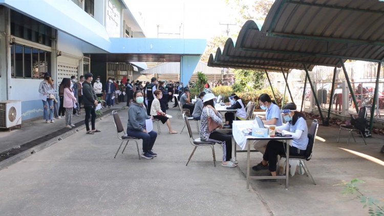 ขอนแก่นเปิด 10 สายด่วนรับมือผู้ป่วย"โอมิคอน"พุ่งไม่หยุด(มีคลิป)