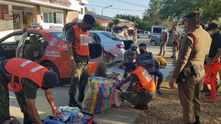 ตำรวจชัยภูมิจมูกไวรวบแก๊งค้ามนุษยขนต่างด้าวนับ10ส่งโรงงาน(มีคลิป)