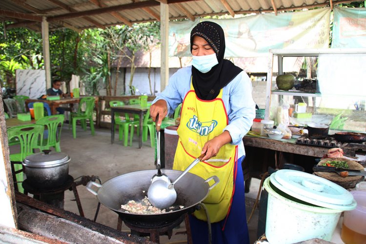 ร้านอาหารรือเสาะซัดรบ.ปล่อยสินค้าแพงคนเดือดร้อนทั้งแผ่นดิน